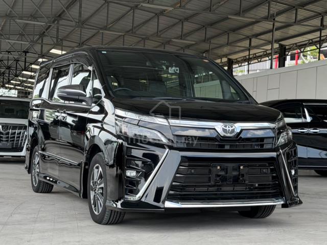 2021 Toyota VOXY 2.0 ZS KIRAMEKI3 & 8 yrs Warranty - 1