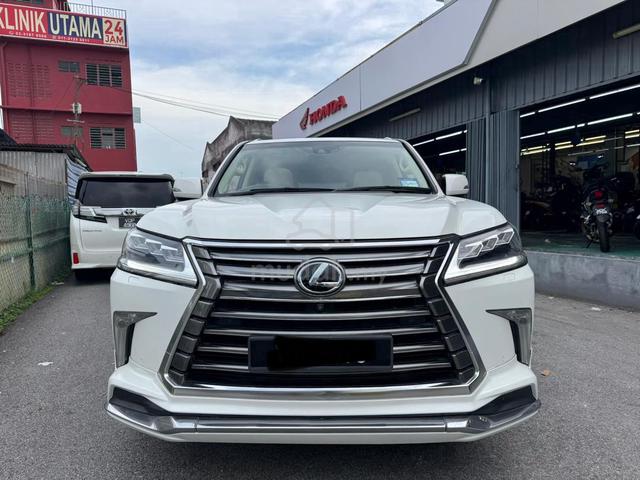 2017 Lexus LX570 5.7 (A) Tip Top Boleh Loan - 3