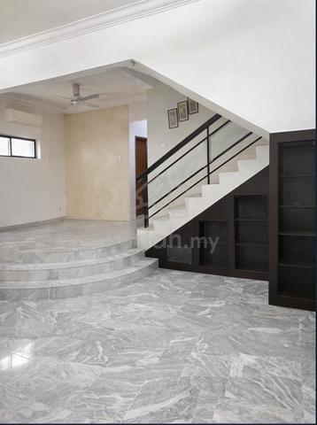 Semenyih Taman Desa Mewah Feehold Reno Double Storey Semi D House 1
