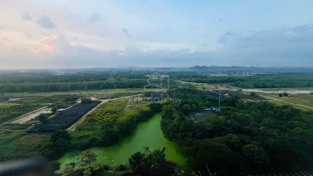 Starview Bay @ Forest City 1