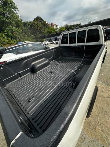 Single Cab Toyota Hilux 2.4 G (M) - 5
