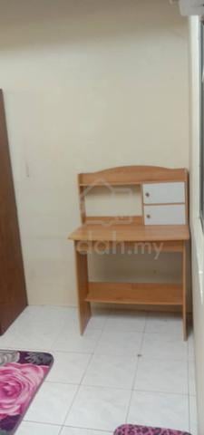 bilik untuk disewakan area taman medan (perempuan sahaja) 1