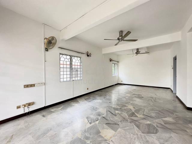 1.2M VALUE ❗ FACING SOUTH ❗ END LOT Double Storey Usj 4 Subang Jaya 5