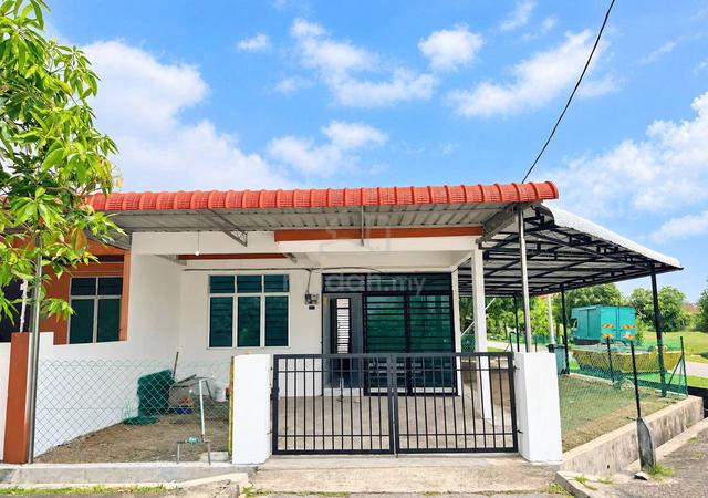 JackpoT Corner Lot Murah‼️Taman Universiti Semeling📍Open Facing✅️ 1