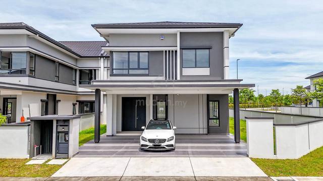 CORNER LOT Double Storey Park Villa Freesia (Type A1), Tropicana Aman 1