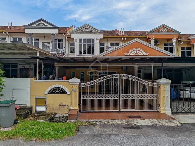 Double Storey Terrace Taman Desa Indah, Nilai, Negeri Sembilan 1