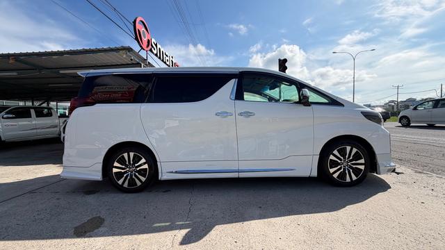 2015 Toyota ALPHARD 2.5 (A) - 2