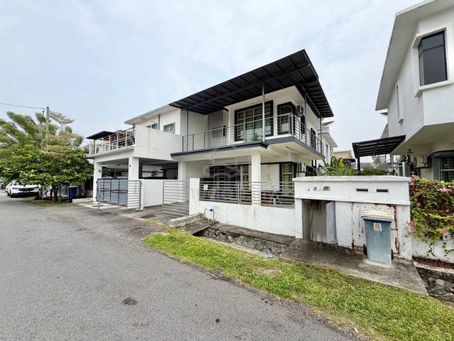 RENO🔥2 Storey Semi D Cluster Royal Ivory 2 SP 10 Bandar Saujana Putra 1