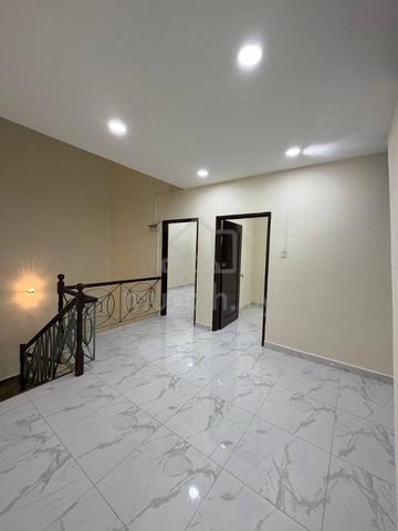 Taman dato chellam 2 sty renovated near ciq 1