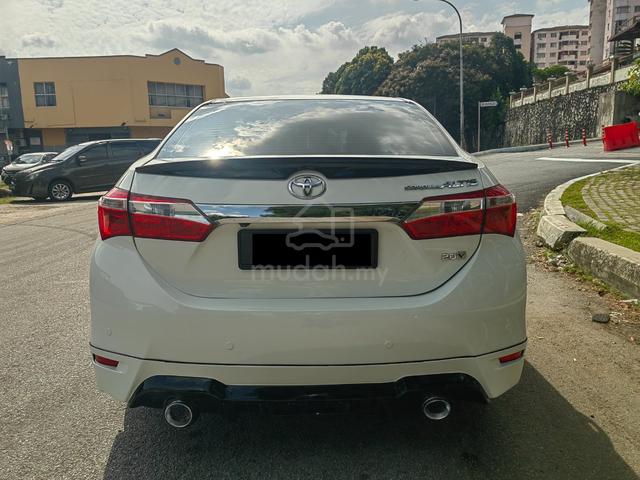 Toyota COROLLA ALTIS 2.0 V (A)FULOAN CASH 2YSWRNTY - 4