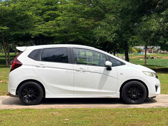 2016 Honda JAZZ 1.5 E MY2014 (A) - 4