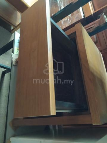 wooden bedside table - photo 2 of 2