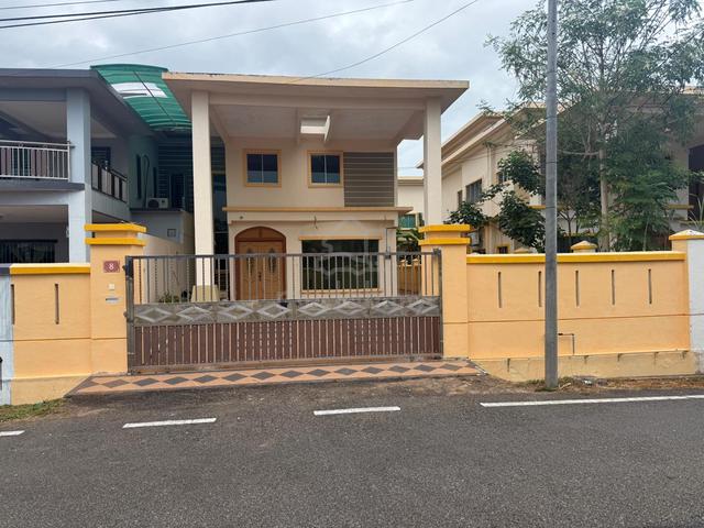 Double-Storey Semi-Detached House for Sale (38 x 90) – Tangkak, Johor 1