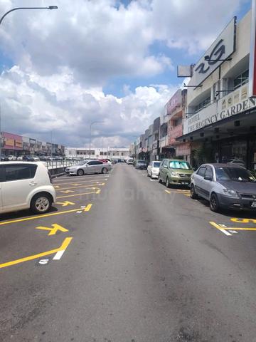Double Storey Shop Lot Bandar Baru Medan Ipoh, Ipoh Garden East 1