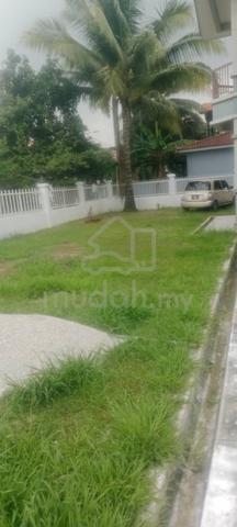 Corner lot size 50x75 di klang bandar puteri 1