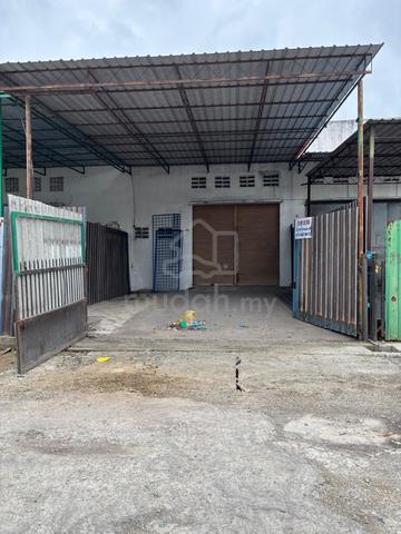 Taman Perindustrian Machang Indah 1.5 Storey Warehouse For Rent 1