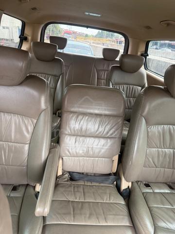 2010 Hyundai GRAND STAREX 2.5 ROYALE (A) - 4
