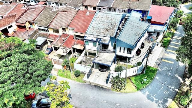 CORNER LOT‼️4187 sqft. Facing open DOUBLE STOREY @ TAMAN PERMATA, KL 1