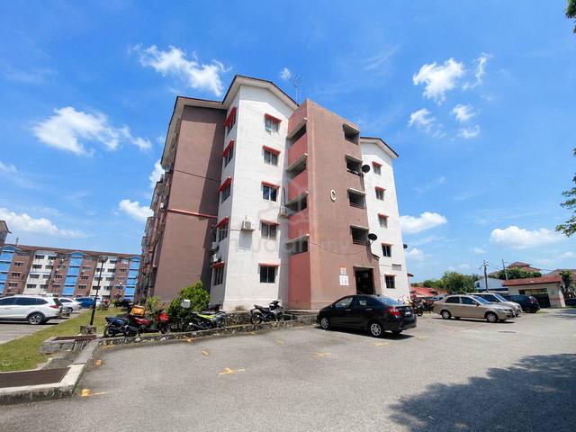 Iris Apartment (Saujana Utama) 1