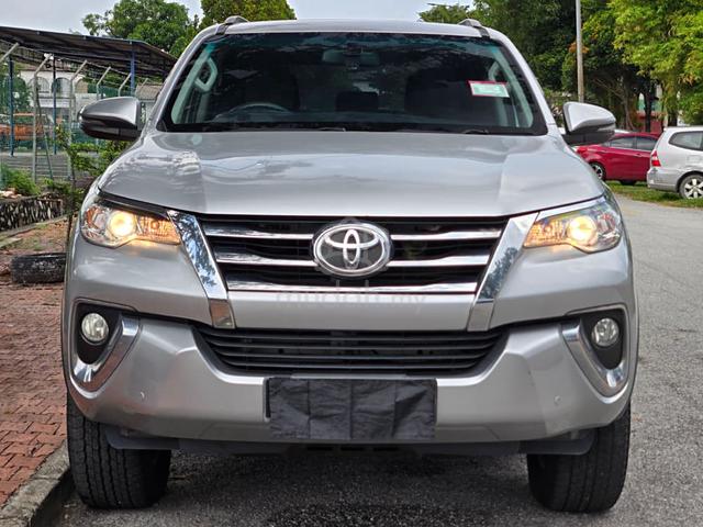 2018✨Toyota FORTUNER 2.4 VRZ 4x4 F.S.R HILUX - 3