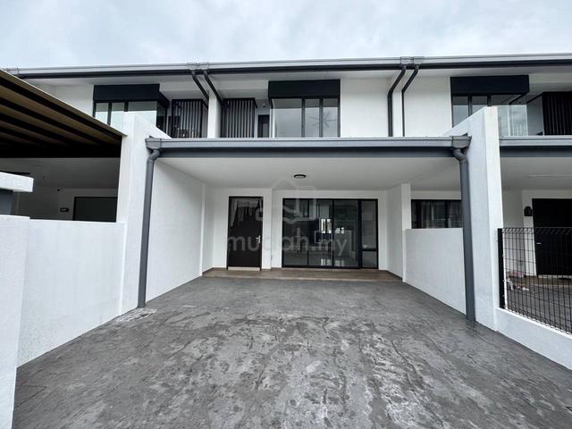 100% loan tepi playground NADIRA 20x75 4R4B BANDAR BUKIT RAJA 2 KLANG 1