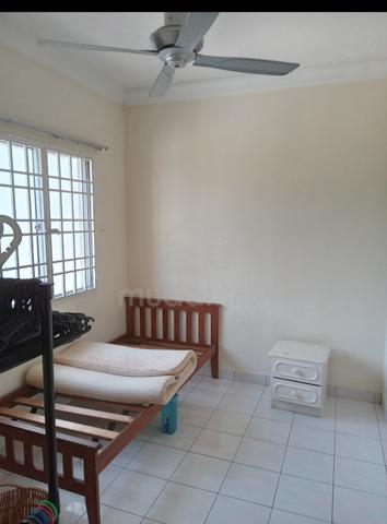 Single room with no sharing bathroom 1