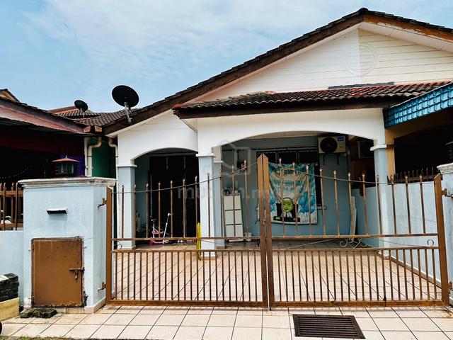 Bandar Rinching | Renovated | Rare Unit | Single Storey Terrace 1