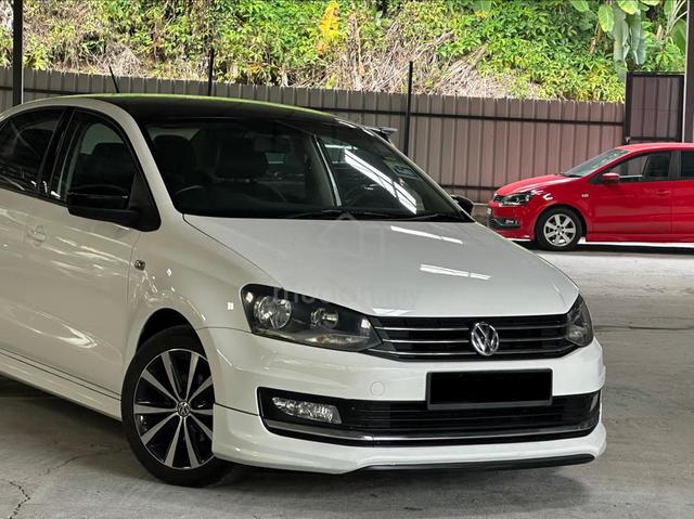 Volkswagen VENTO 1.2 TSI HIGHLINE (AT) FULL LOAN ! - 2