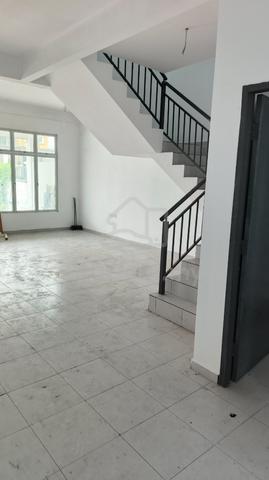 2-storey Terraced free hold new house 1