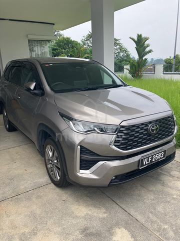 2023 Toyota Innova Zenix 2.0V 1 Owner - 1