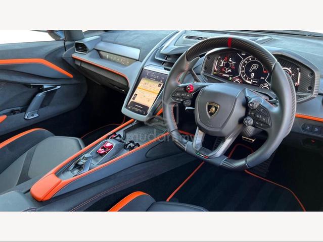 2024 Lamborghini REVUELTO 6.5 LAMBORGHINI APPROVED - 2