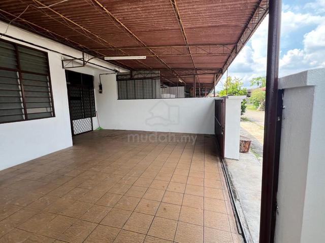 Taman ria jaya 1 story corner for rent 1