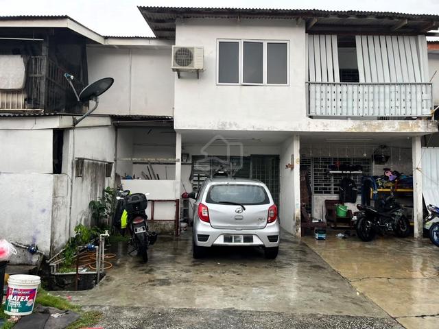 Cheapest Landed 250K only | Taman Anggerik Bandar Baru Salak Tinggi 1