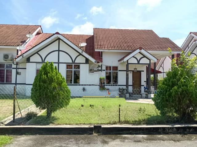 Rumah semi-d taman gambang damai kuantan pahang 1