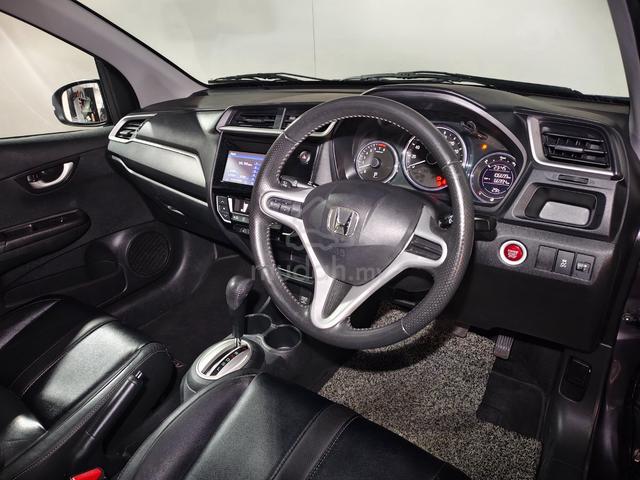 2017 Honda BR-V 1.5 V Spec 5-Years Warranty - 4