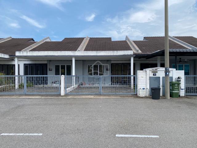 [FOR SALE] Rumah Teres Setingkat di Residensi Gambang, Kuantan 1