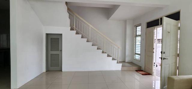 Double Storey SEMI D SP 10 Bandar Saujana Putra 1