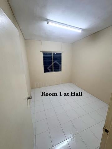 Sri Ivory (Sri Ivori) Apartment 1