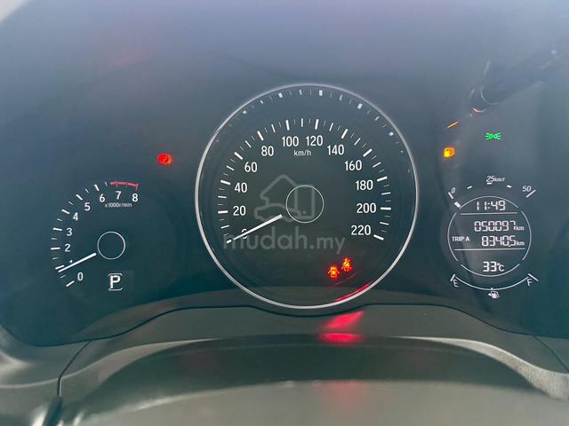 2021 Honda HR-V 1.8 E / ORIGINAL MILEAGE 50,000KM - 5