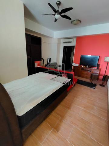 Villa Putra 1