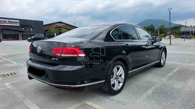 2018 Volkswagen PASSAT 1.8 TSI COMFORTLINE (CKD) - 2