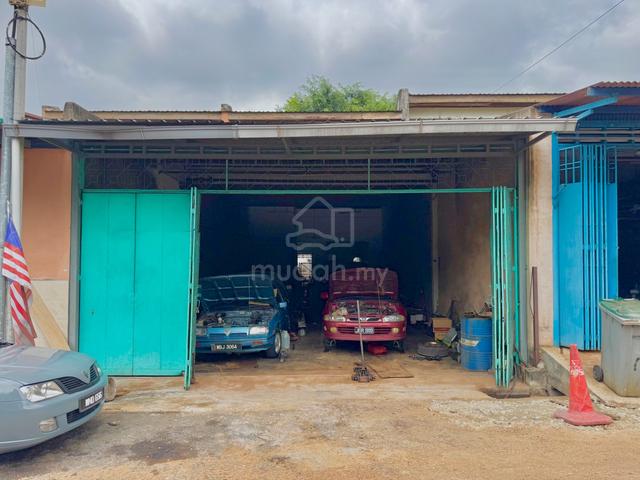 Kilang 1 Tingkat Taman Perindustrian IKS Sungai Petai, Melaka 1