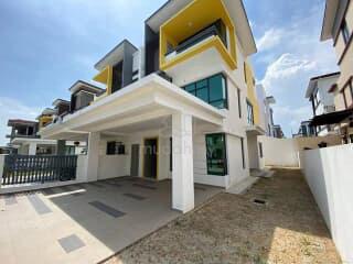Setia Utama 1, Semi Detached House For Sale (below Market Value 1