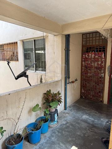 Rumah untuk dijual - Flat Taman Bukit Juru (Juru Height)  1