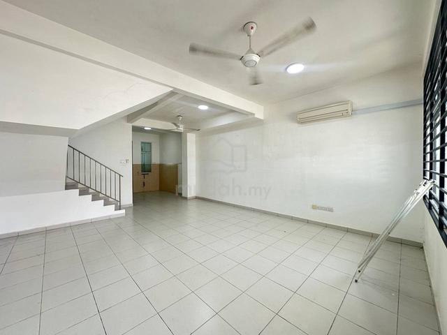Taman Pulai Mutiara/ Double Storey/ Gated guarded/ Gelang Patah area 1