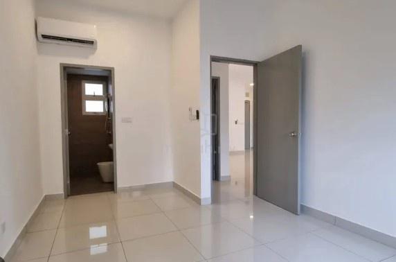 TR Residence 1