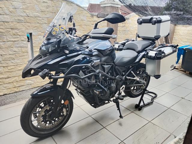 Carousel Image