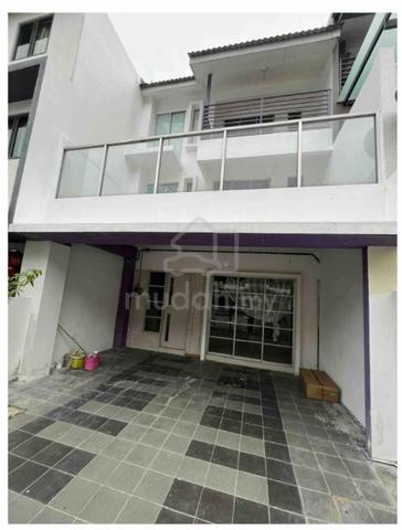 Taman Amansiara 3 Storey House Selayang 1