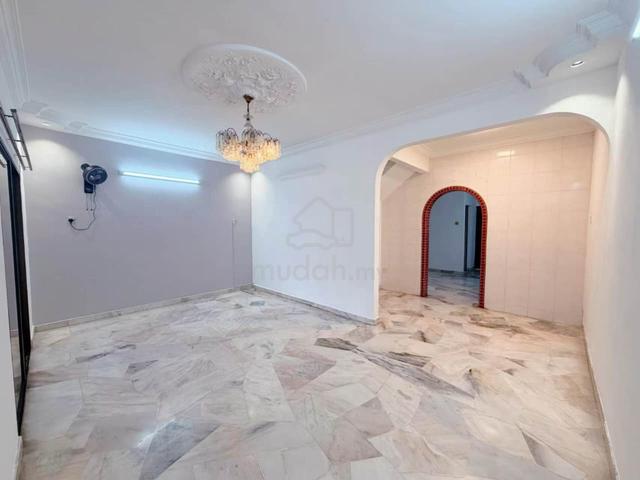 Menglembu Taman Mas Double Storey House For Rent 1