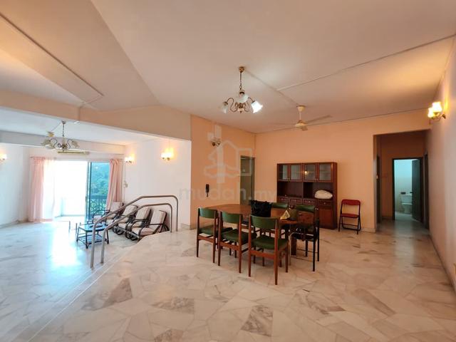 The Colonnades Condominium 1